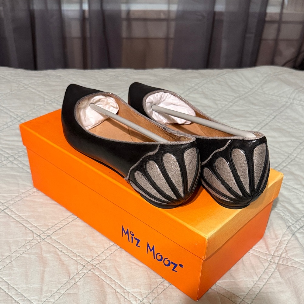 Miz Mooz Black and Silver Flats